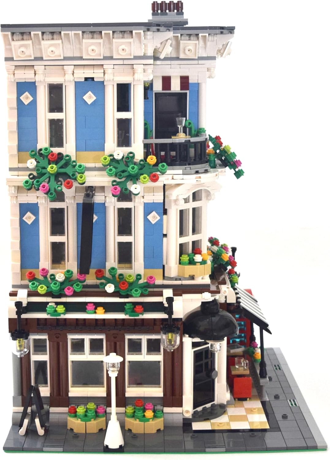 The Queen Modular City Building Blocks Bricks Set - Victorian Building Blocks - Image 2